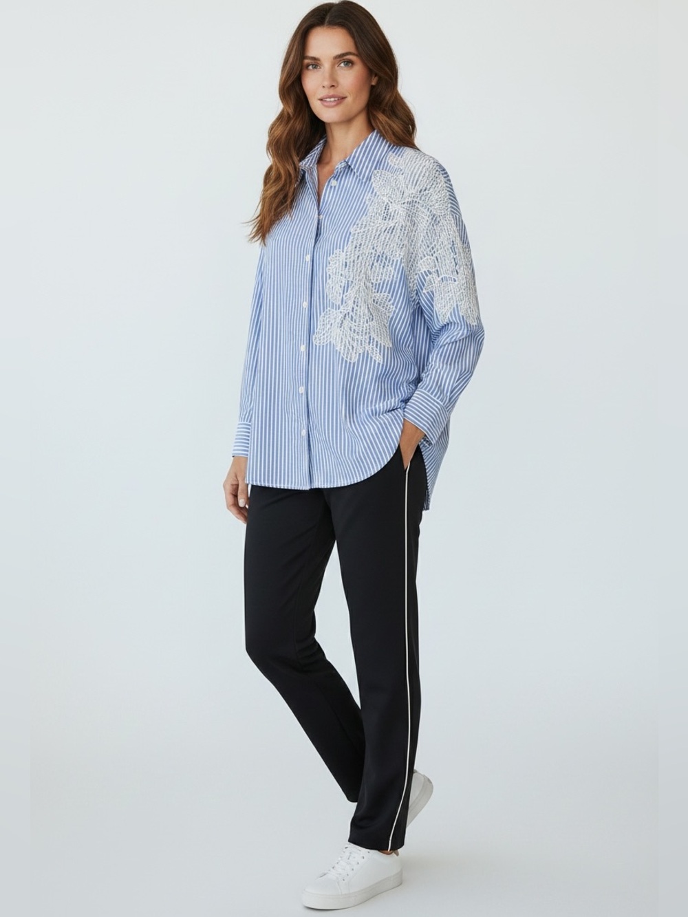 BAILEY 44 Blue White Striped Floral Appliqué Button Down Blouse M